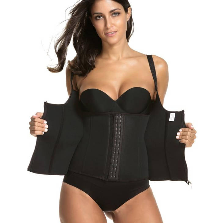 Gaine amincissantes avec bretelles en latex