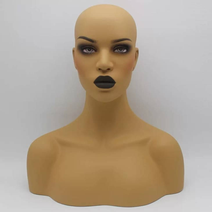 Mannequin T6