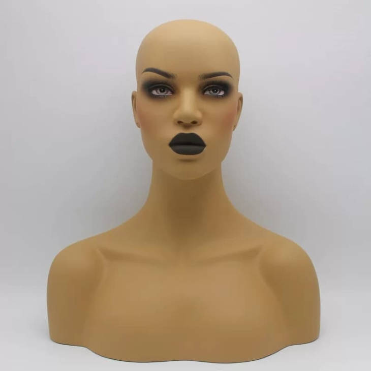 Mannequin T6