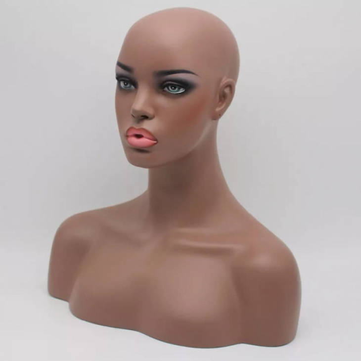 Mannequin T7