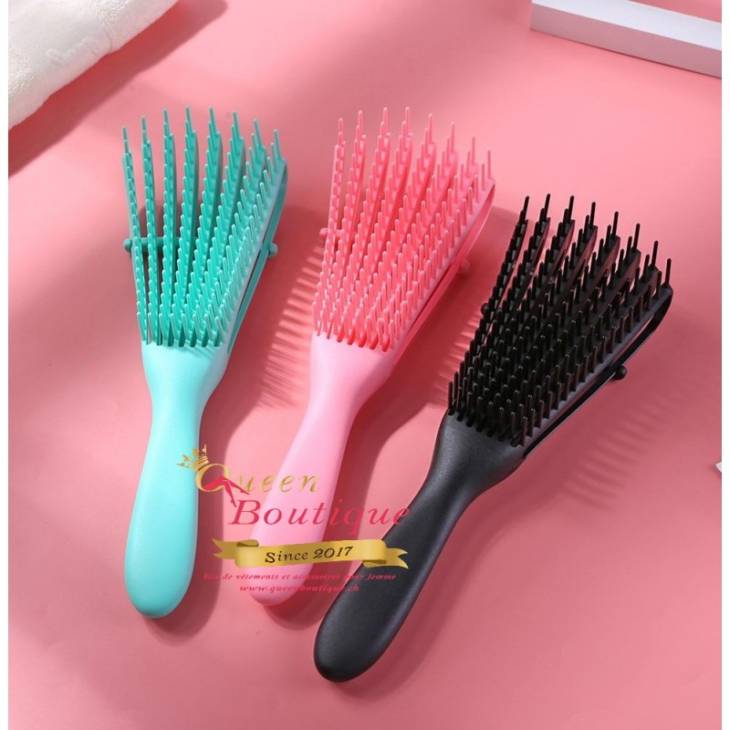 Afro Brosse Démêlante