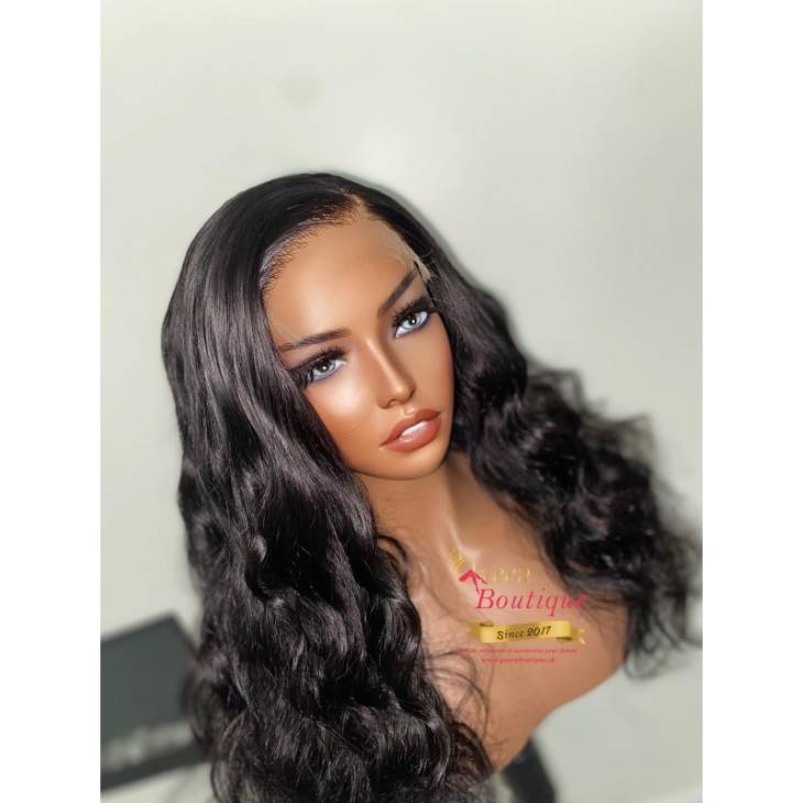 Lynna Glueless